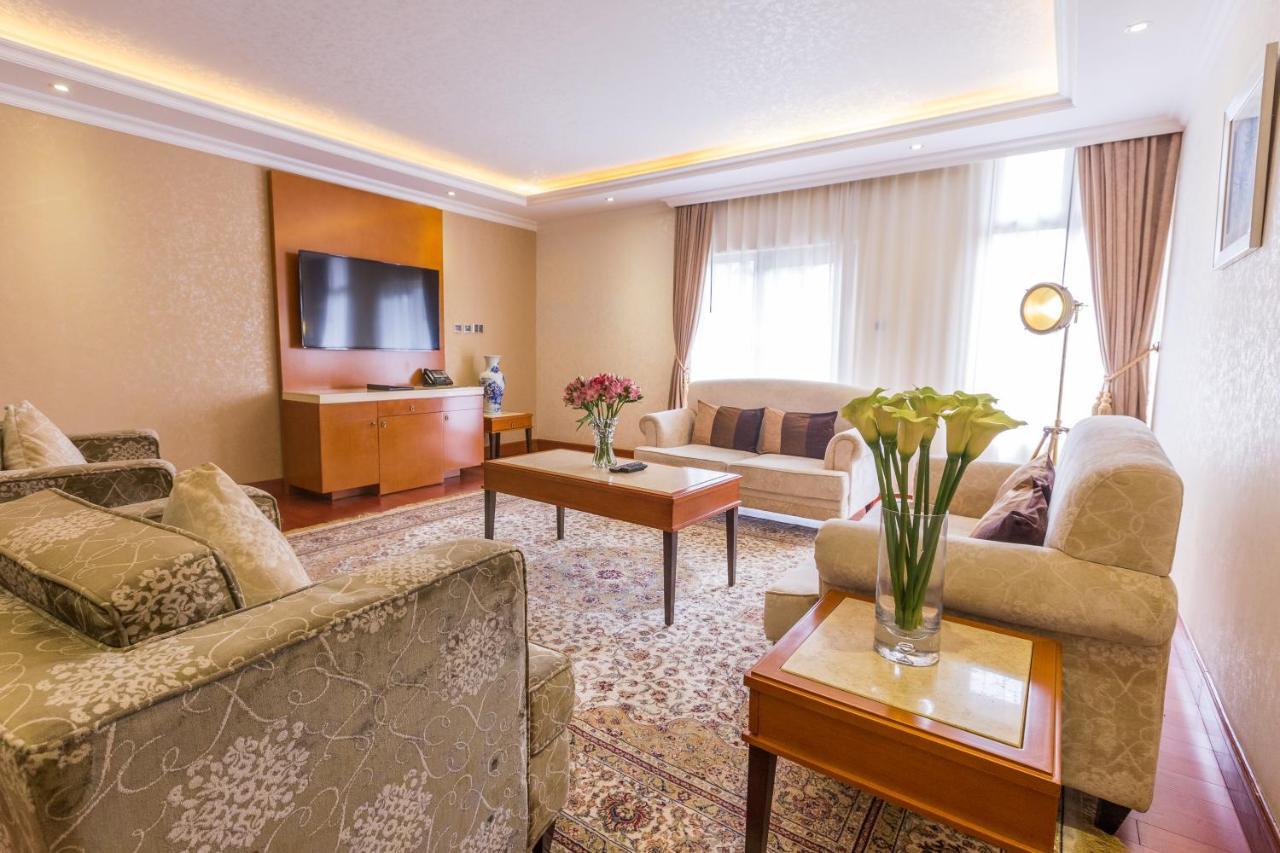 Alba Hotel 4*